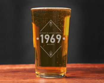 زجاج بيرة قابل للتخصيص - سنة 33